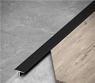 Obložení dlaždic z kartáčovaného chromu 10 mm